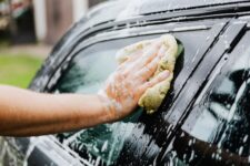 wyposażenie myjni samochodowej